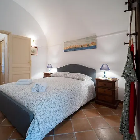 Gli Archi Di Ortigia - Cala Rossa Cozy Appartement