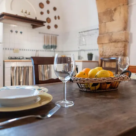 Διαμέρισμα Gli Archi Di Ortigia - Cala Rossa Cozy *